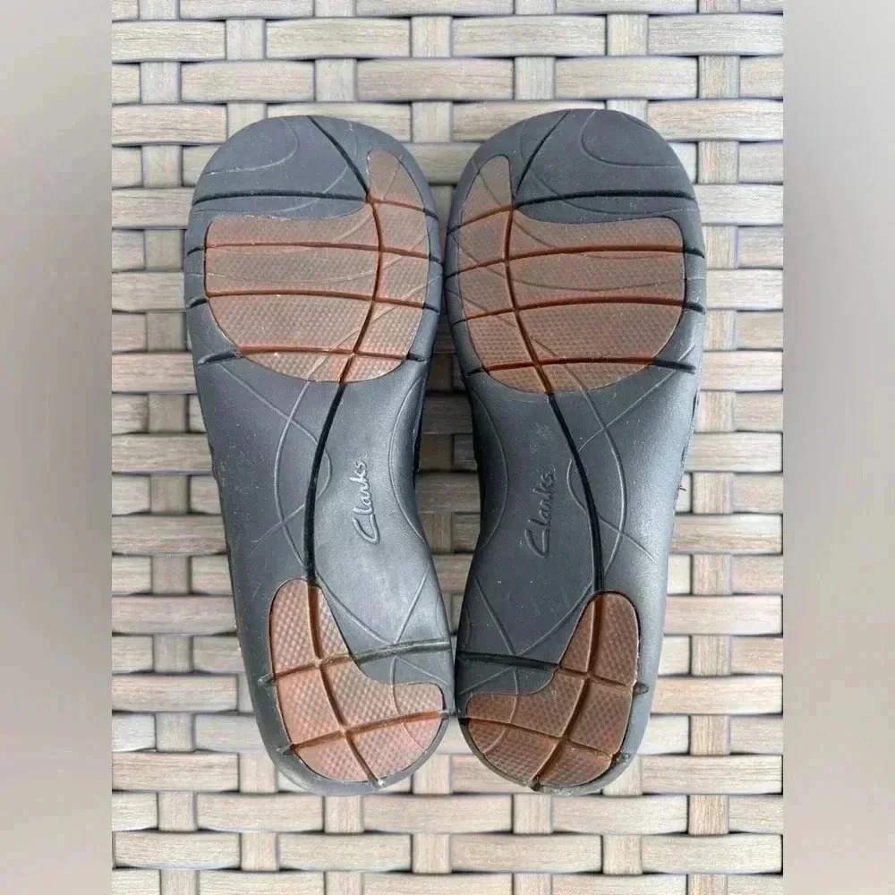 Clarks Unstructured Un Loop Black Leather Women’s… - image 4